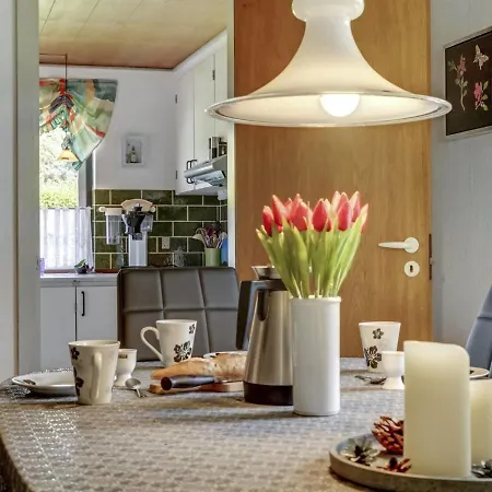 Сasa de vacaciones Yak - 350m From The Sea By Interhome *