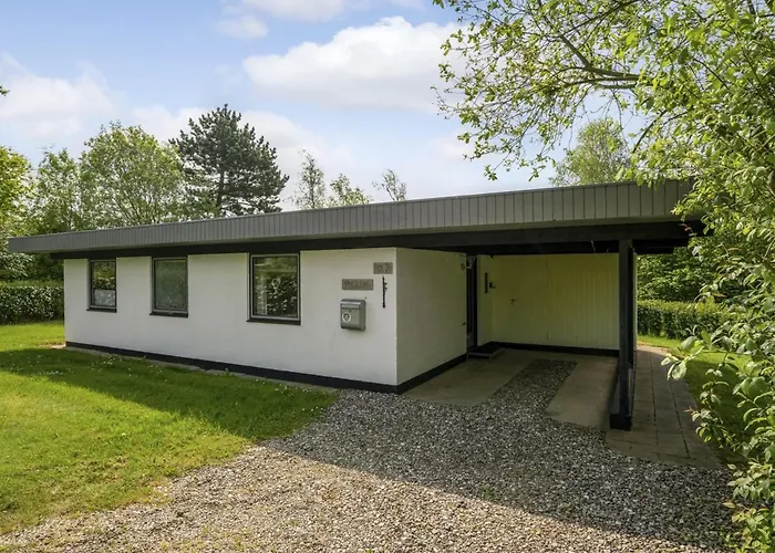 Yak - 350m From The Sea By Interhome